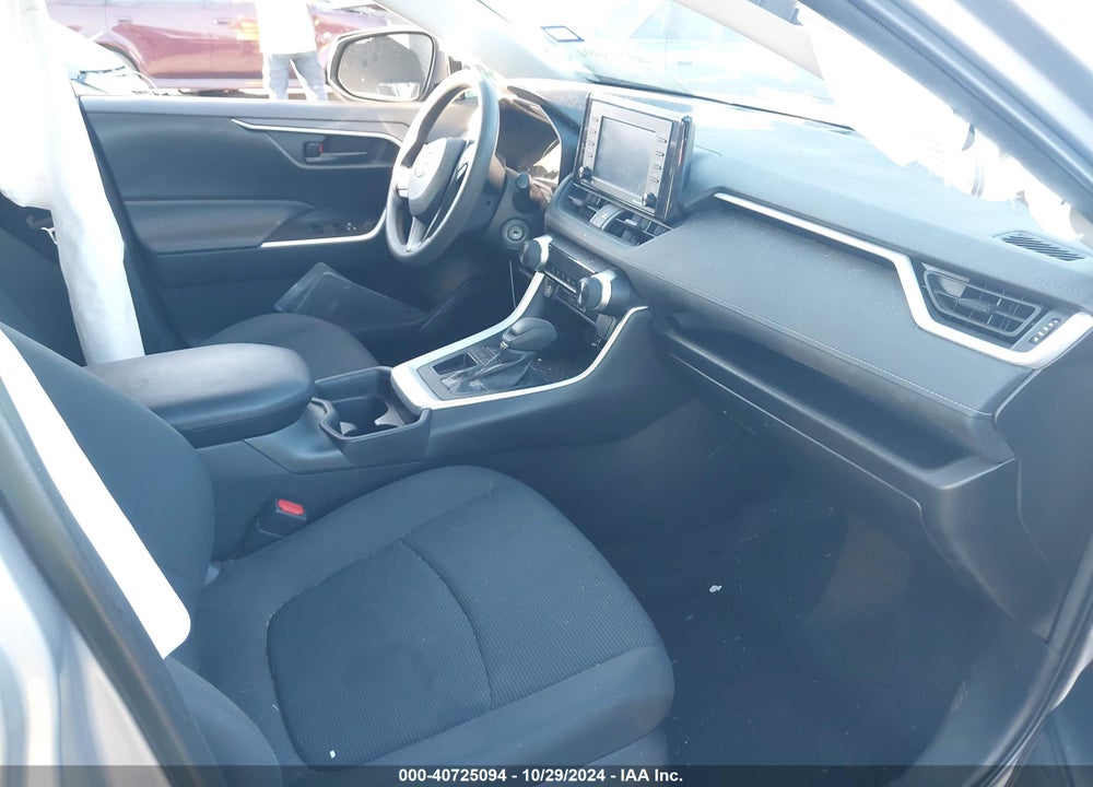 2021 TOYOTA RAV4 LE VIN: 2T3H1RFV5MC106213