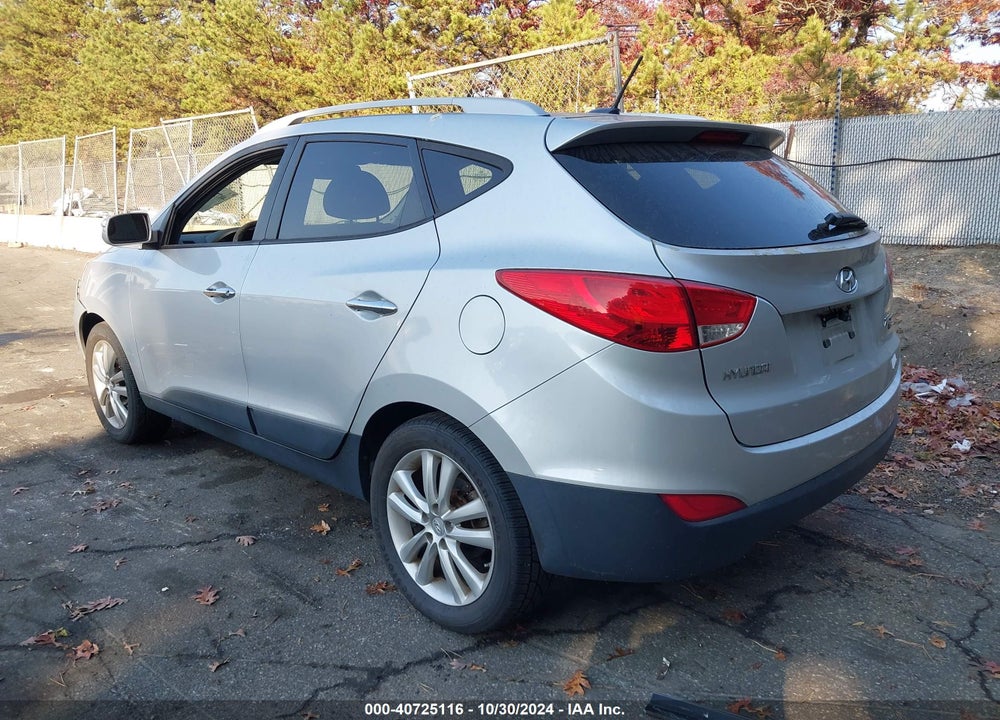 2012 HYUNDAI TUCSON LIMITED VIN: KM8JU3AC9CU513033