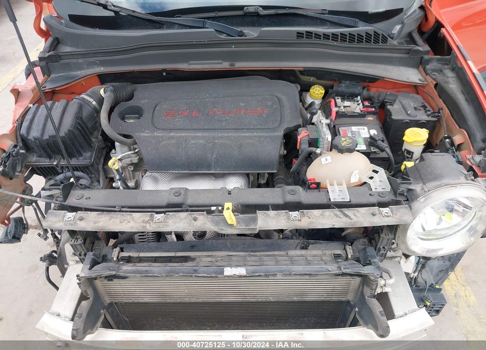 2017 JEEP RENEGADE LATITUDE 4X4 VIN: ZACCJBBB5HPE43237