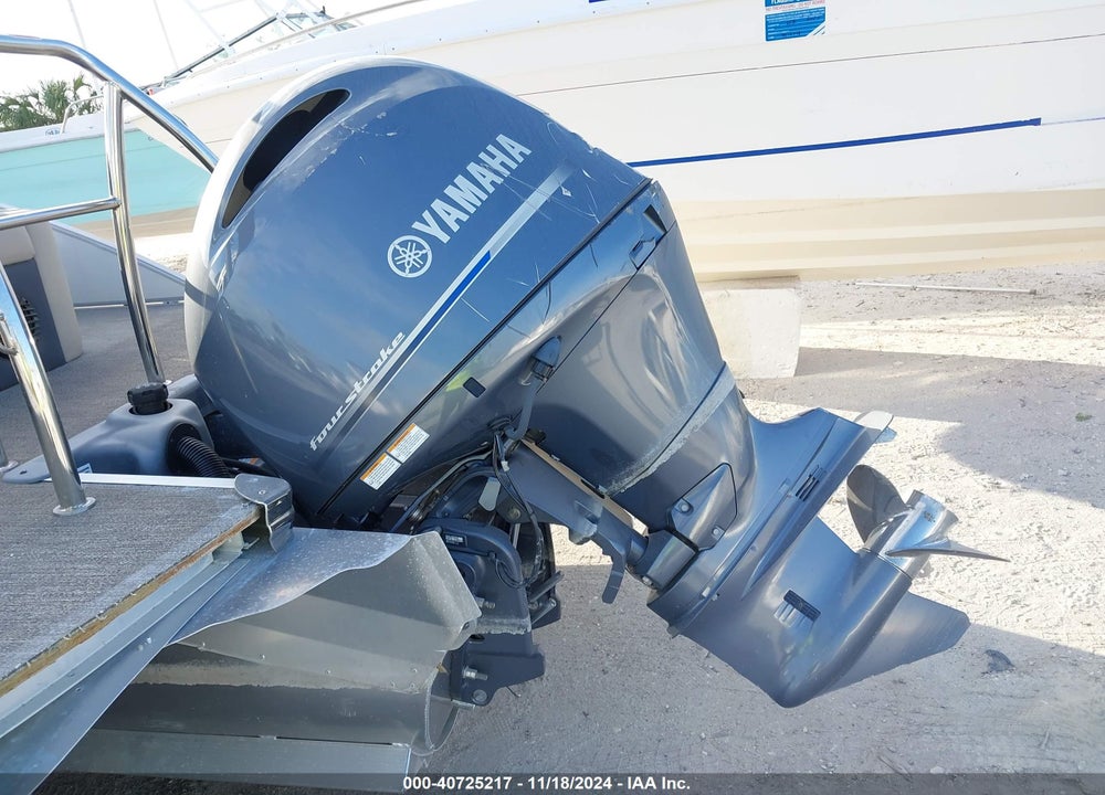 2023 BARLETTA PONTOON VIN: BDF13943J223
