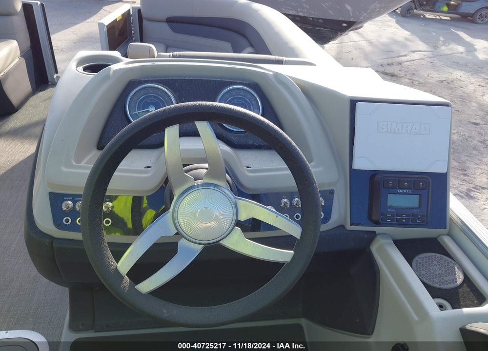 2023 BARLETTA PONTOON VIN: BDF13943J223