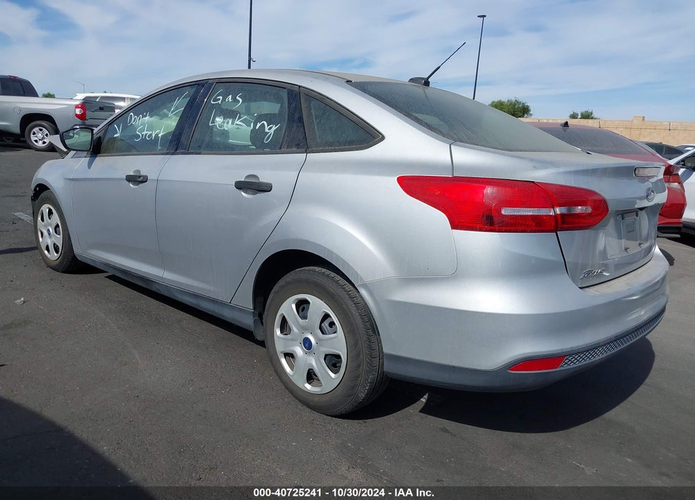 2018 FORD FOCUS S VIN: 1FADP3E27JL313111