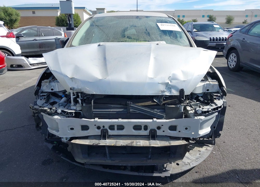 2018 FORD FOCUS S VIN: 1FADP3E27JL313111