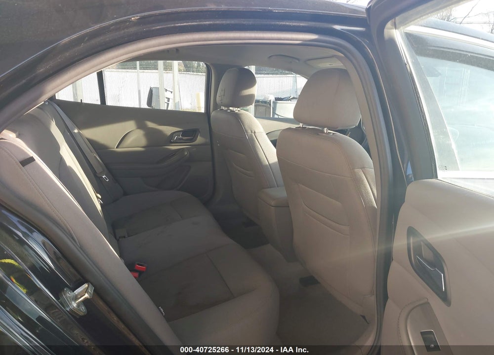 2015 CHEVROLET MALIBU LS VIN: 1G11B5SL4FF136665