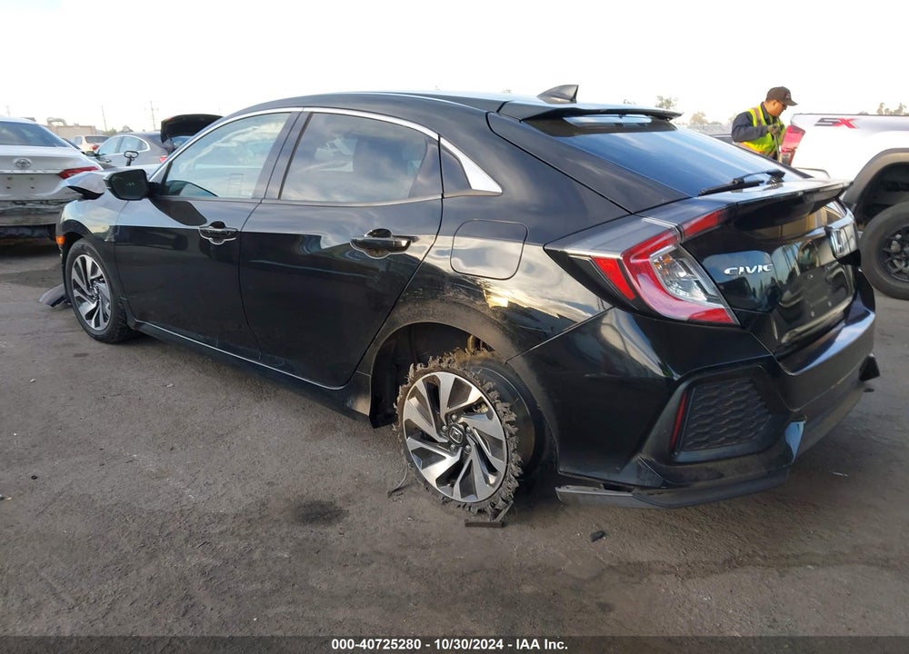 2018 HONDA CIVIC LX VIN: SHHFK7H21JU411640