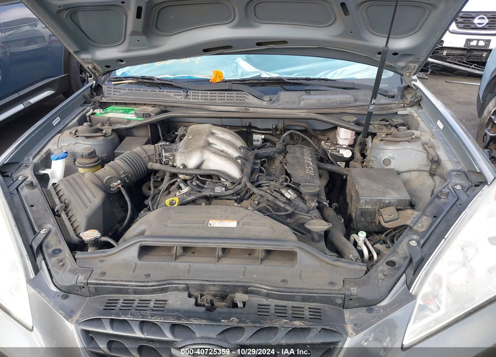 2012 HYUNDAI GENESIS 3.8 GRAND TOURING VIN: KMHHU6KH8CU074742