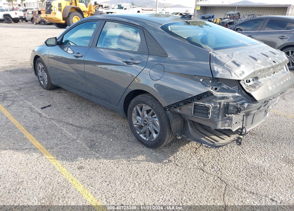 2024 HYUNDAI ELANTRA SEL VIN: KMHLM4DG0RU762228