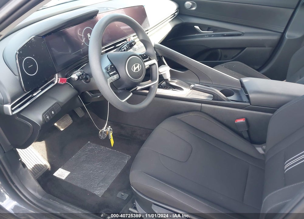 2024 HYUNDAI ELANTRA SEL VIN: KMHLM4DG0RU762228