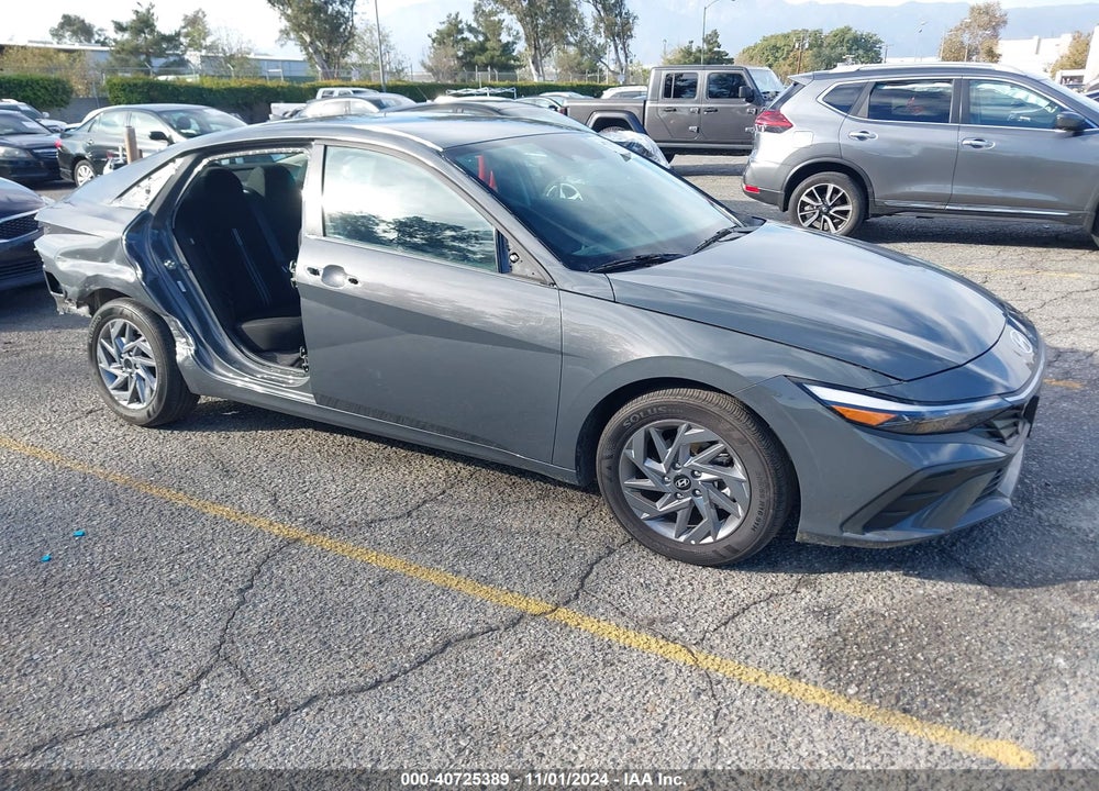 2024 HYUNDAI ELANTRA SEL VIN: KMHLM4DG0RU762228