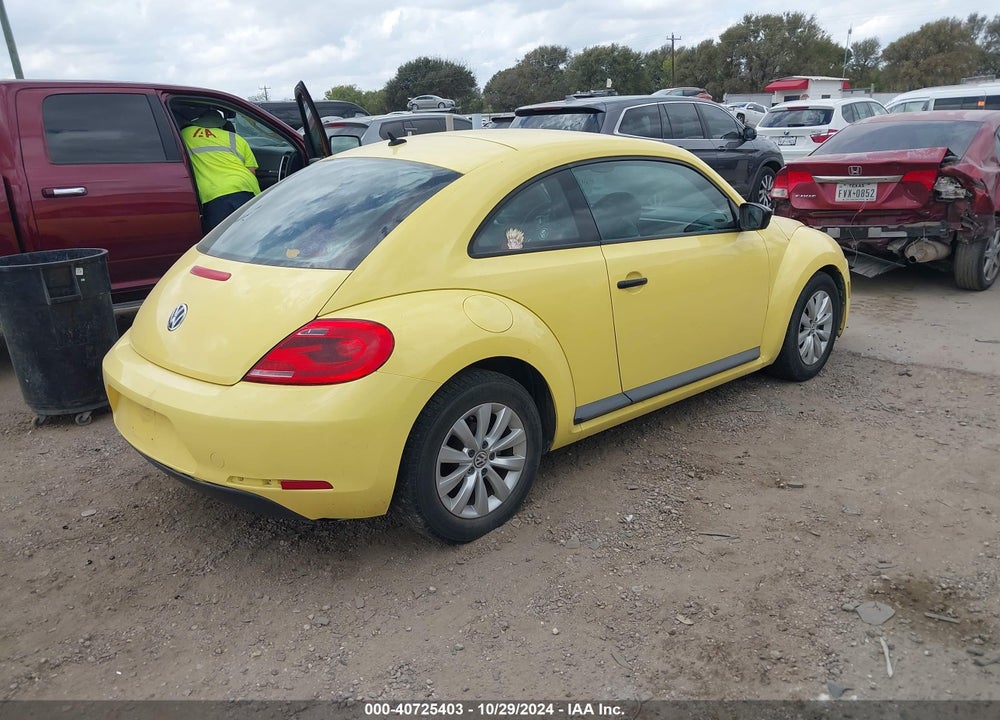 2015 VOLKSWAGEN BEETLE 1.8T FLEET EDITION VIN: 3VWF17AT3FM603567