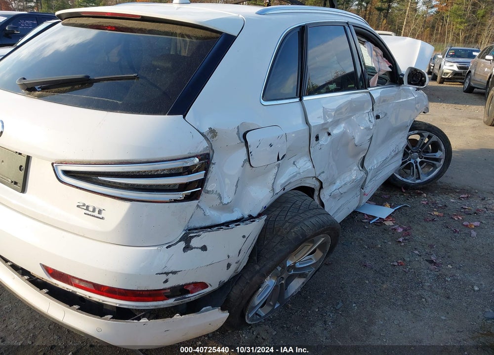 2015 AUDI Q3 2.0T PREMIUM PLUS VIN: WA1GFCFSXFR004322