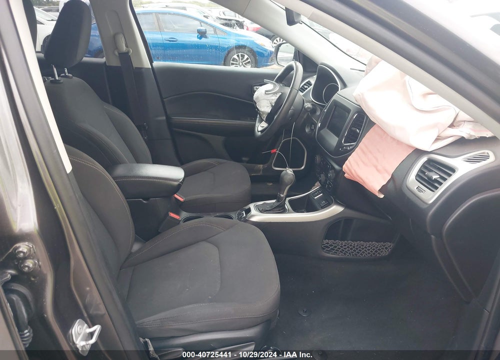 2019 JEEP COMPASS SPORT FWD VIN: 3C4NJCAB0KT782455