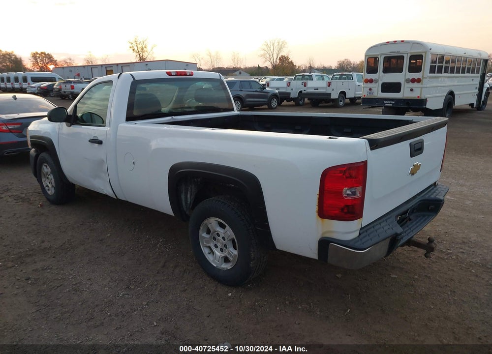 2011 CHEVROLET SILVERADO 1500 WORK TRUCK VIN: 1GCNCPEX7BZ188395