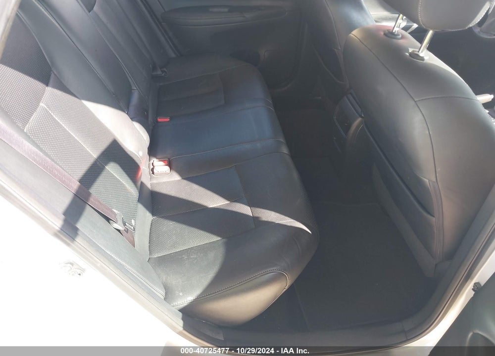 2015 NISSAN SENTRA SL VIN: 3N1AB7AP2FY255057