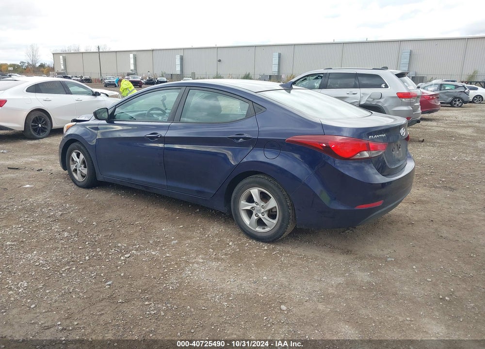 2014 HYUNDAI ELANTRA VIN: 5NPDH4AE7EH483394