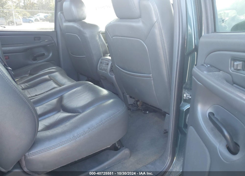 2004 CHEVROLET SILVERADO 2500HD LT VIN: 1GCHK23114F129719