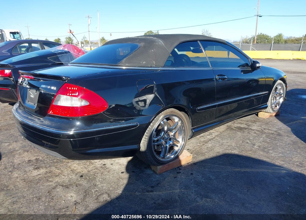 2006 MERCEDES-BENZ CLK 55 AMG VIN: WDBTK76G36T063250