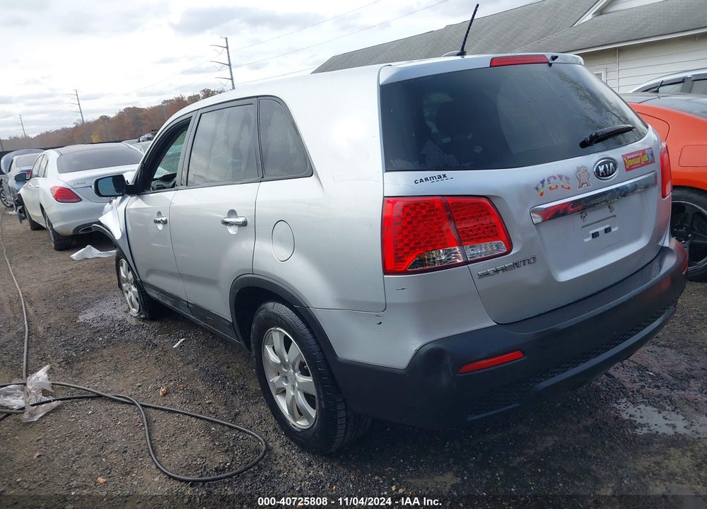 2012 KIA SORENTO LX VIN: 5XYKT3A17CG191438