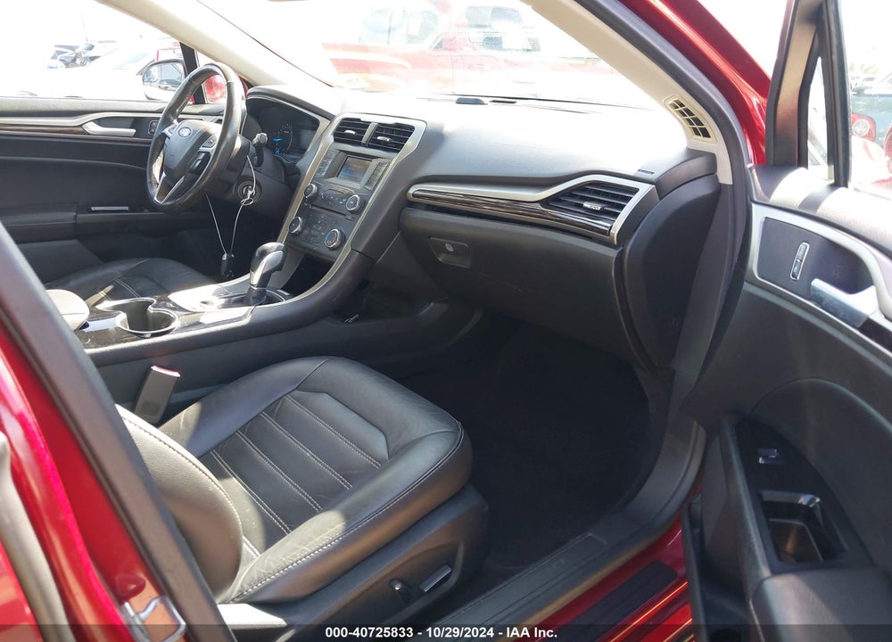 2014 FORD FUSION SE VIN: 1FA6P0HD0E5387615