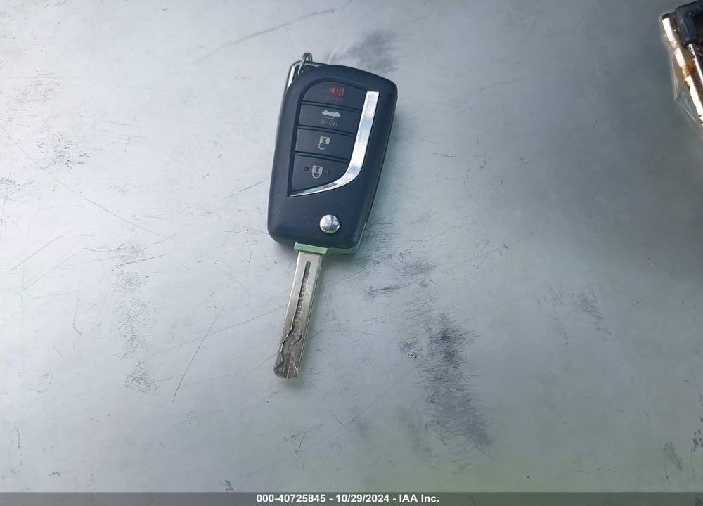 2024 TOYOTA COROLLA LE VIN: 5YFB4MDEXRP136777