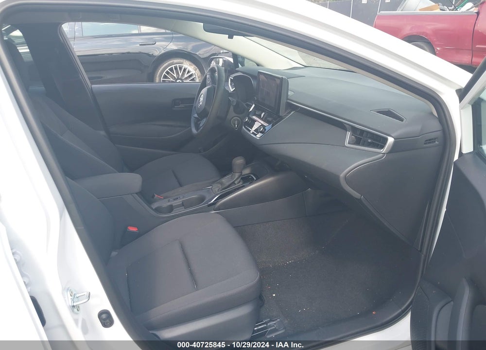 2024 TOYOTA COROLLA LE VIN: 5YFB4MDEXRP136777
