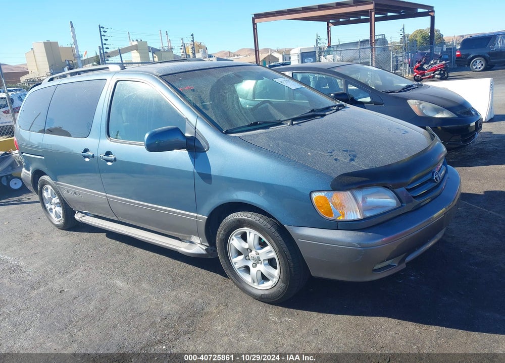 2001 TOYOTA SIENNA XLE VIN: 4T3ZF13C01U394226