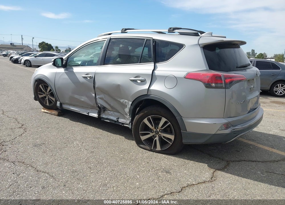 2017 TOYOTA RAV4 XLE VIN: 2T3WFREV7HW361508