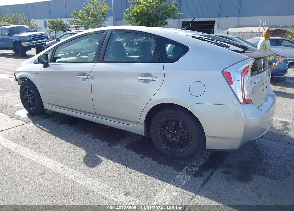 2012 TOYOTA PRIUS TWO VIN: JTDKN3DU5C1498557