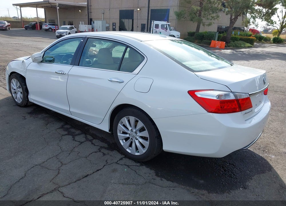 2015 HONDA ACCORD EX-L VIN: 1HGCR2F89FA122355