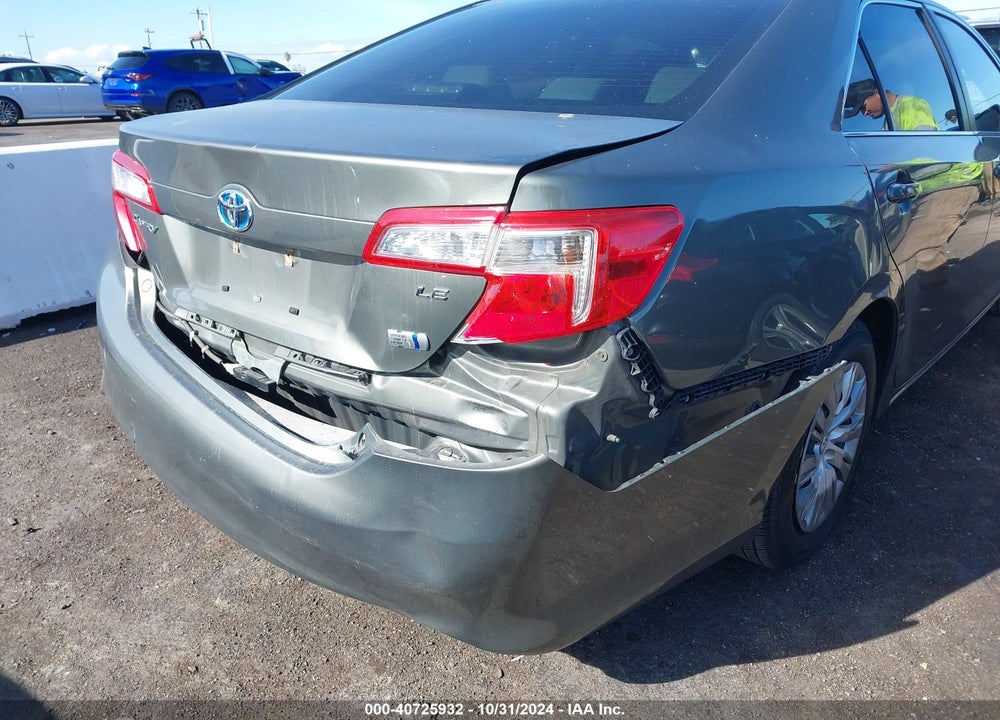 2013 TOYOTA CAMRY HYBRID LE/XLE VIN: 4T1BD1FK0DU075920