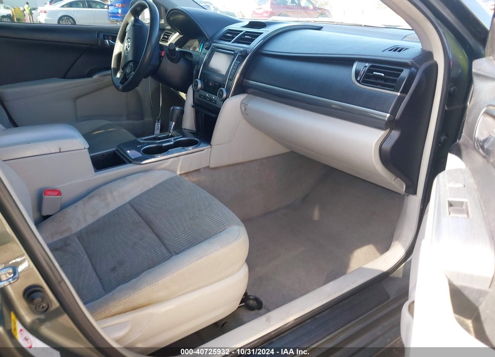 2013 TOYOTA CAMRY HYBRID LE/XLE VIN: 4T1BD1FK0DU075920