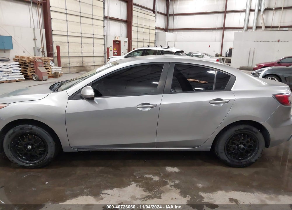 2010 MAZDA 3 I TOURING VIN: JM1BL1SG1A1348966