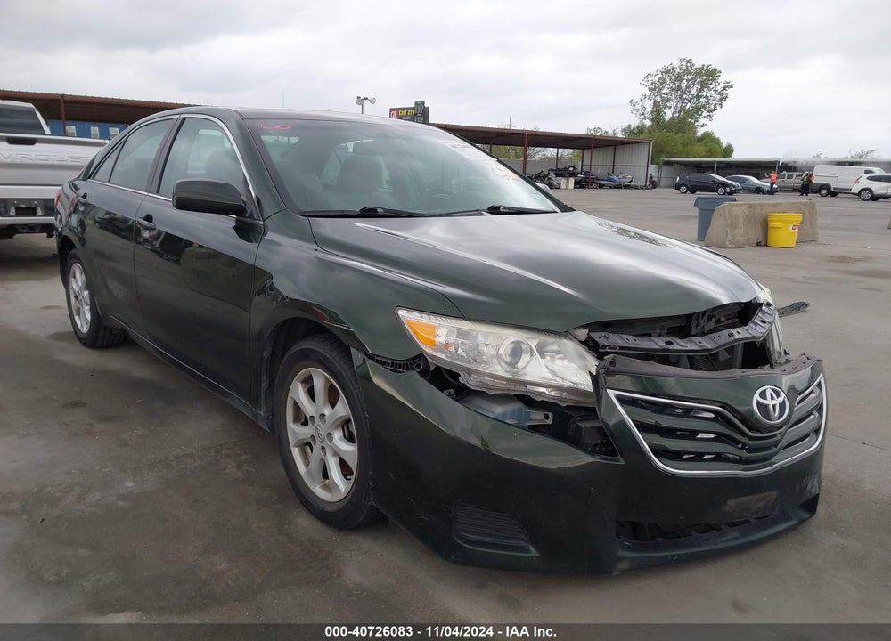 2011 TOYOTA CAMRY LE VIN: 4T1BF3EK7BU702830