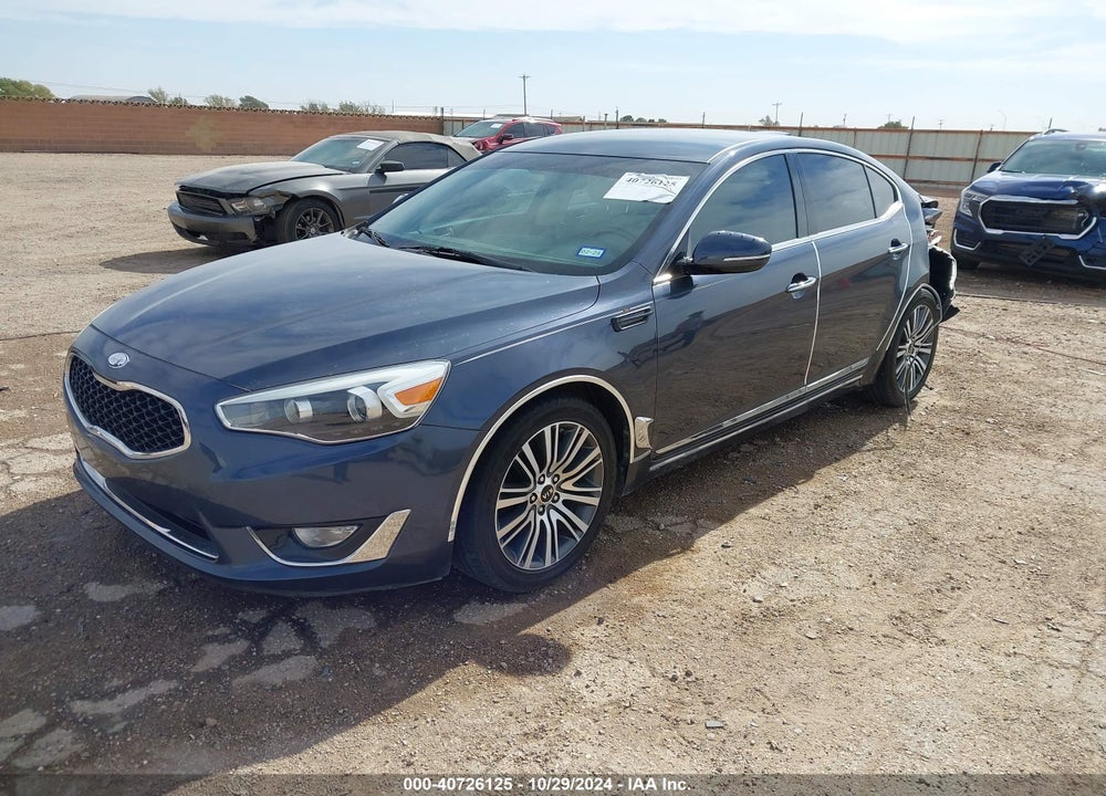 2014 KIA CADENZA VIN: KNALN4D70E5128128