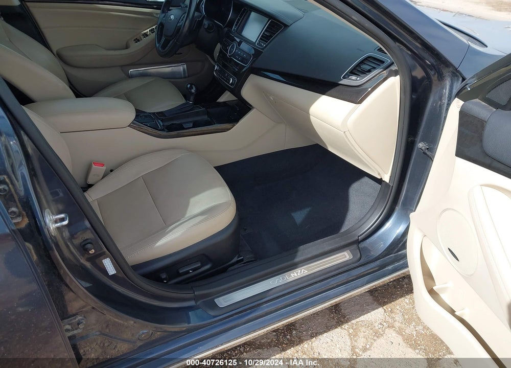2014 KIA CADENZA VIN: KNALN4D70E5128128