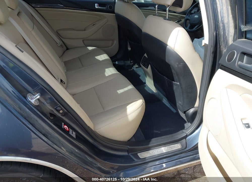 2014 KIA CADENZA VIN: KNALN4D70E5128128