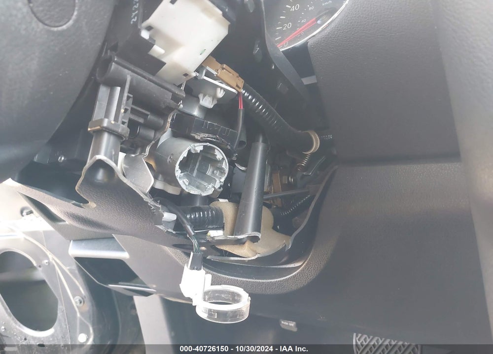 2013 NISSAN ROGUE S VIN: JN8AS5MT1DW019177