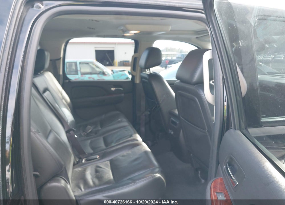 2014 CHEVROLET SUBURBAN 1500 LTZ VIN: 1GNSKKE79ER128378