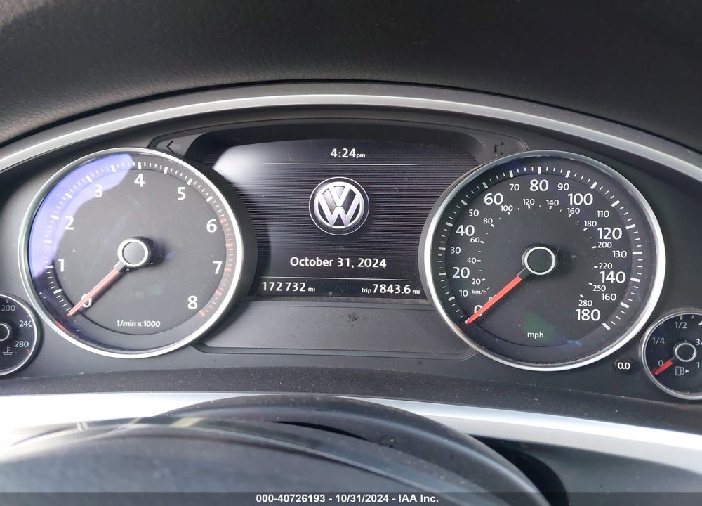 2013 VOLKSWAGEN TOUAREG VR6 LUX VIN: WVGEF9BP4DD005702