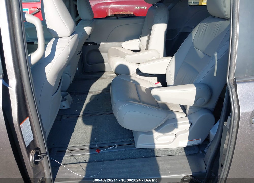 2016 TOYOTA SIENNA XLE PREMIUM 7 PASSENGER VIN: 5TDDK3DC9GS140637