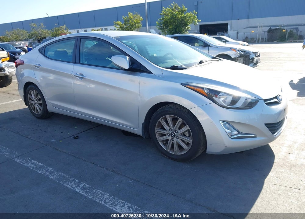 2015 HYUNDAI ELANTRA SE VIN: 5NPDH4AE7FH611585
