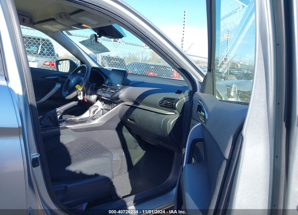 2022 MITSUBISHI ECLIPSE CROSS LE VIN: JA4ATVAA4NZ054141