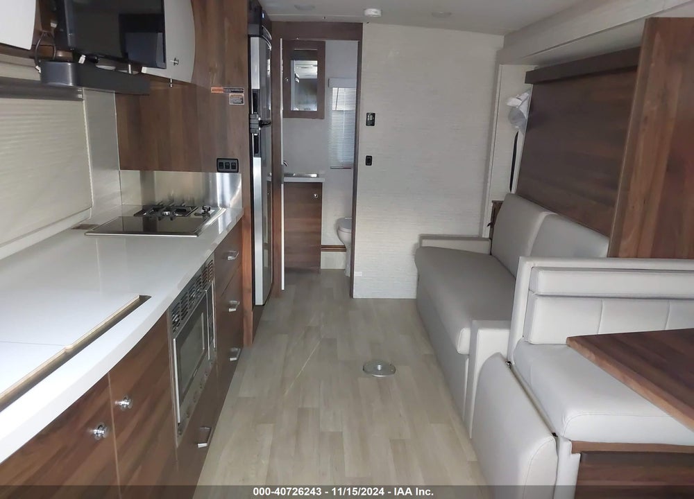 2022 MERCEDES SPRINTER 3500XD VIEW MOTOR HOME VIN: W1X8E33Y5NE221501