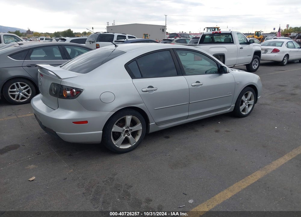 2005 MAZDA 3 S VIN: JM1BK323251256752