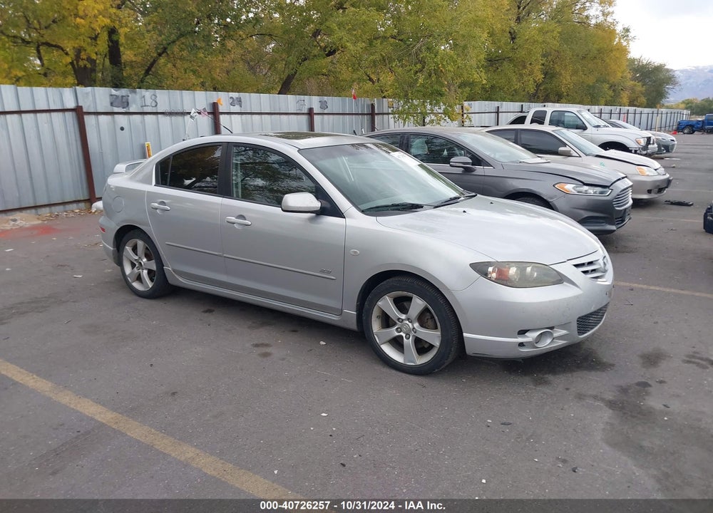 2005 MAZDA 3 S VIN: JM1BK323251256752