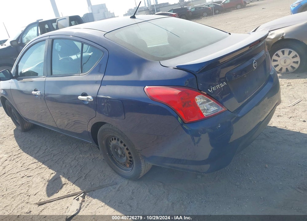 2018 NISSAN VERSA 1.6 SV VIN: 3N1CN7APXJL818104