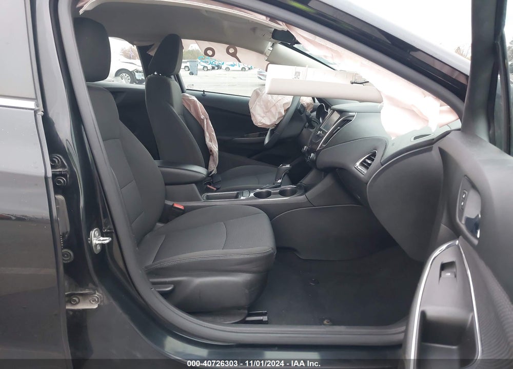 2017 CHEVROLET CRUZE LT AUTO VIN: 1G1BE5SM6H7118153