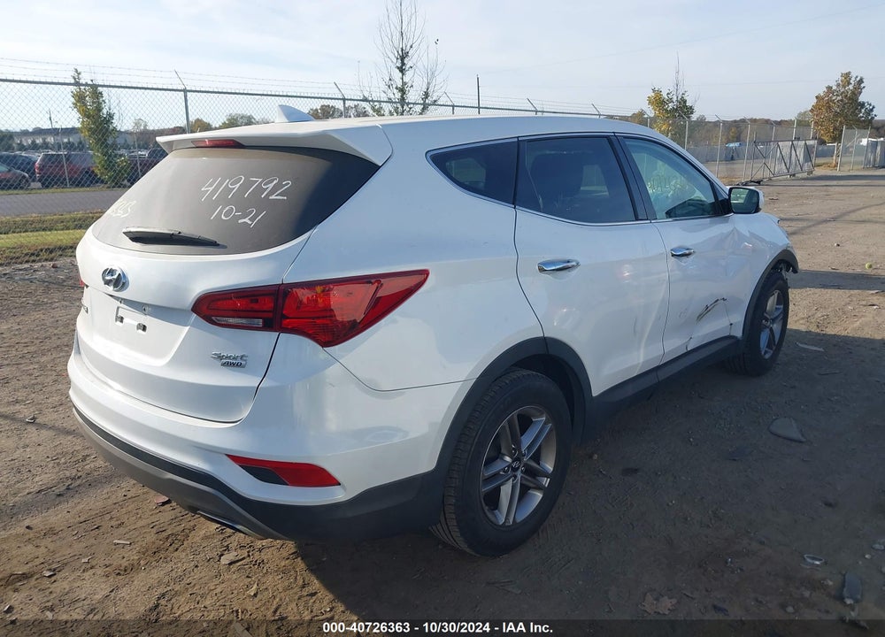 2017 HYUNDAI SANTA FE SPORT 2.4L VIN: 5NMZTDLB6HH018520
