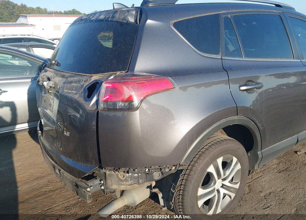2018 TOYOTA RAV4 LE VIN: JTMZFREV6JJ742123