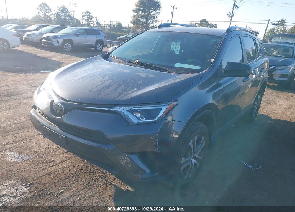 2018 TOYOTA RAV4 LE VIN: JTMZFREV6JJ742123
